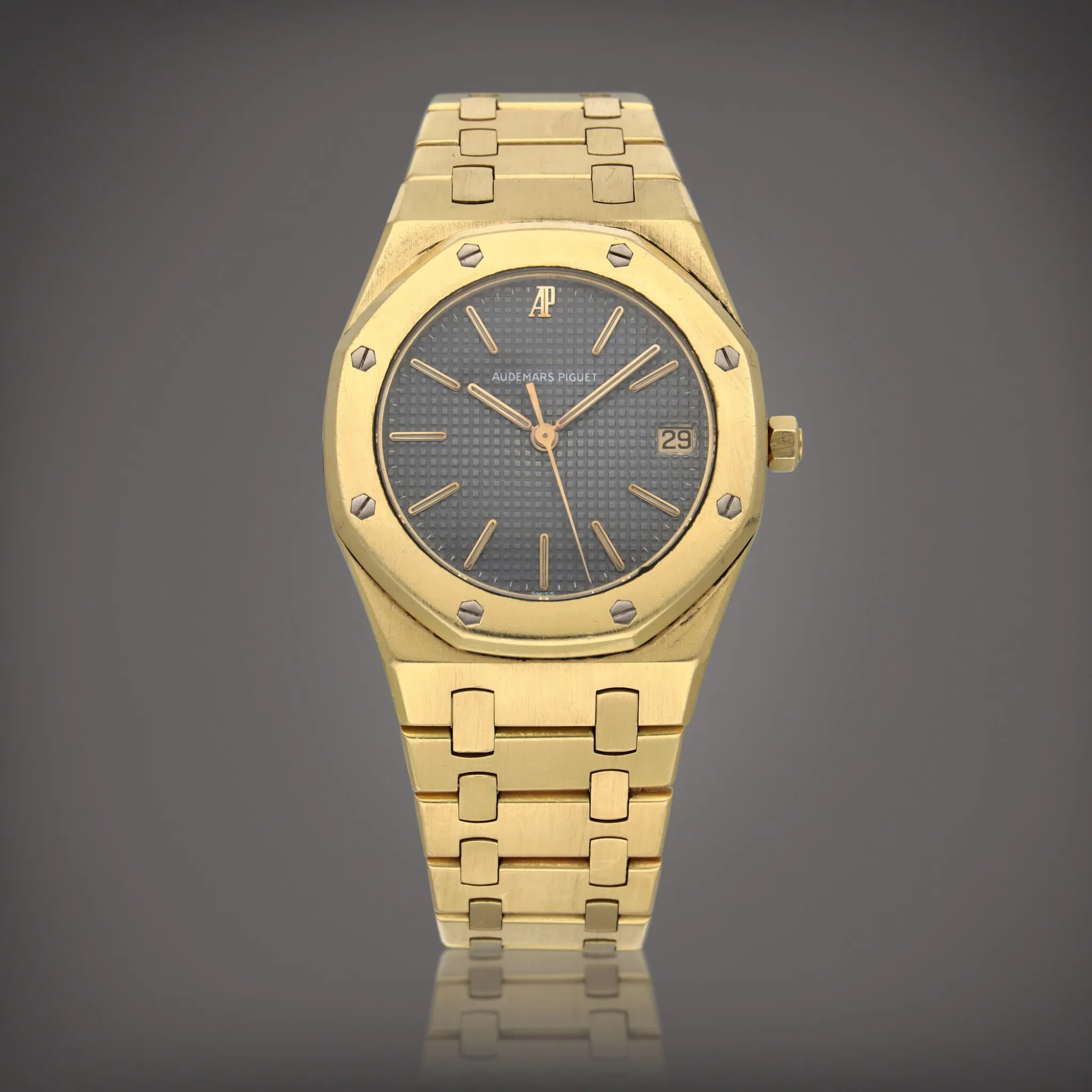 Audemars Piguet Royal Oak 56175BA 35mm Yellow gold Gray