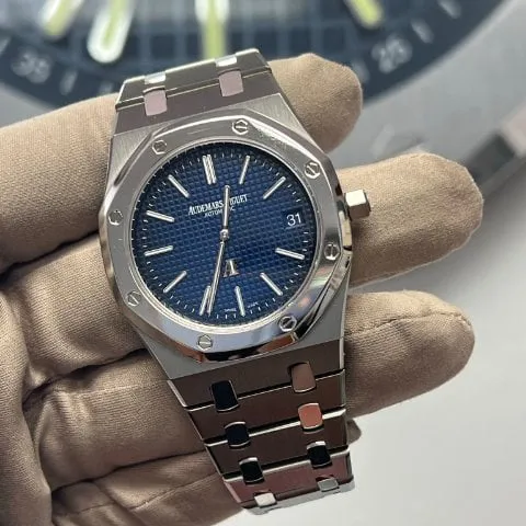 Audemars Piguet Royal Oak 15202IP.OO.1240IP.01 39mm Titanium Blue