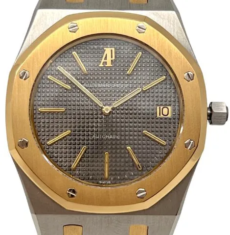 Audemars Piguet Royal Oak 5402SA 39mm Gold/steel Grey