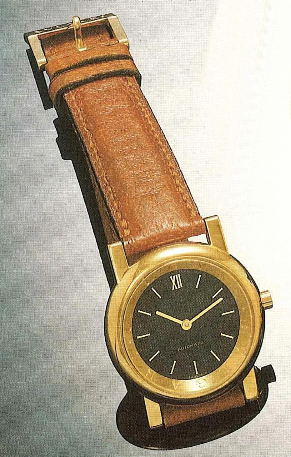 Bulgari 35mm Yellow gold Black