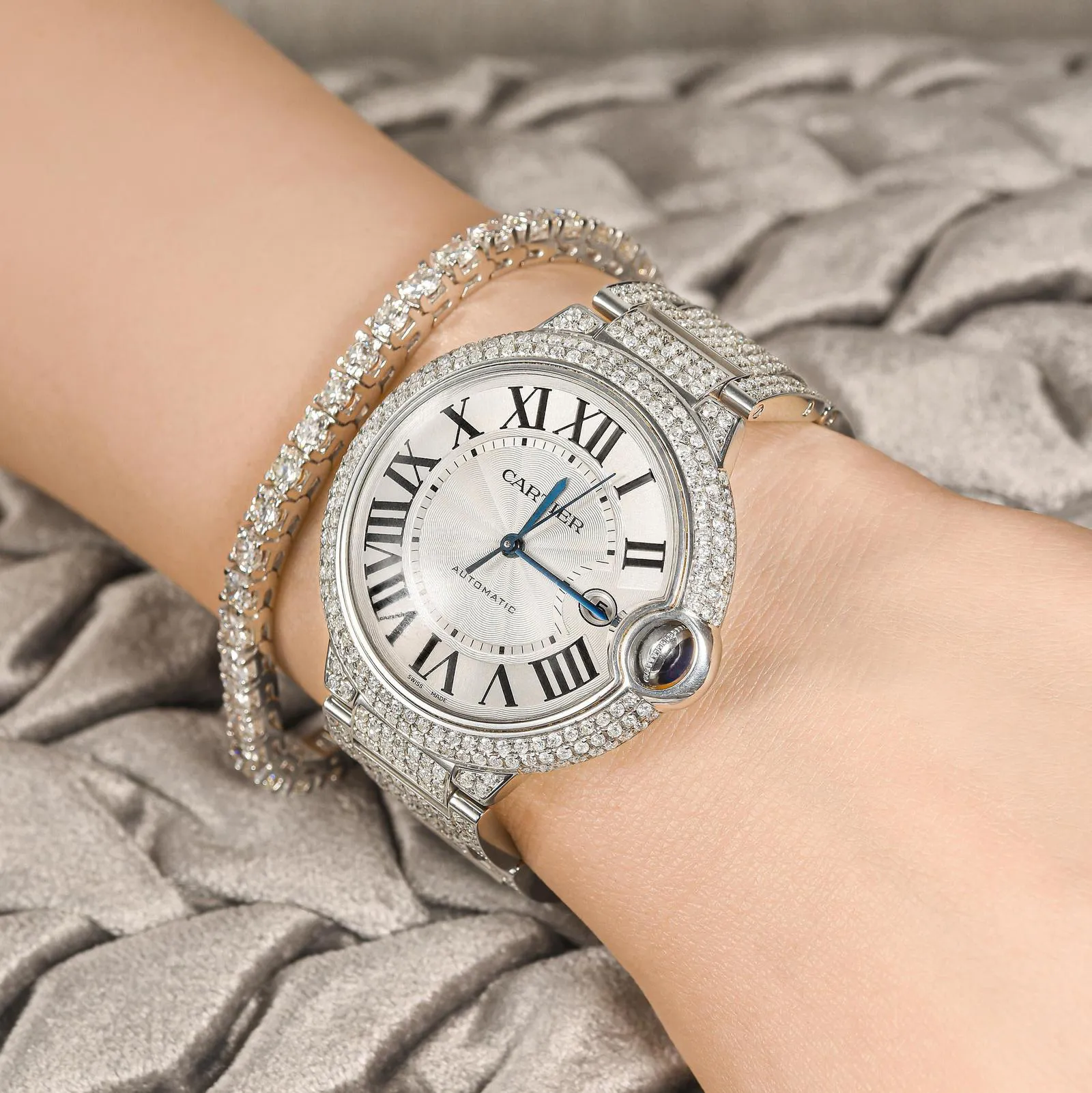 Cartier Ballon Bleu 3001 42mm Stainless steel White 2