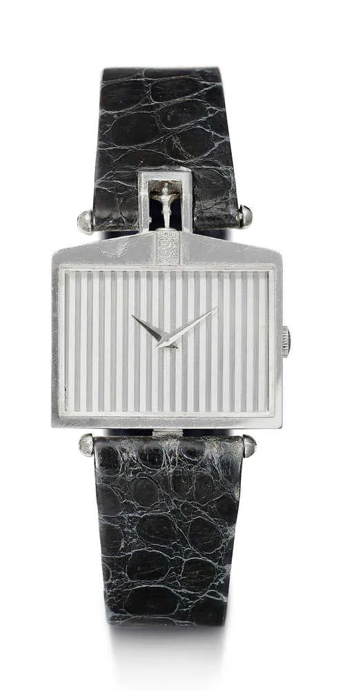 Corum Spirit of ecstasy 55595 29mm White gold