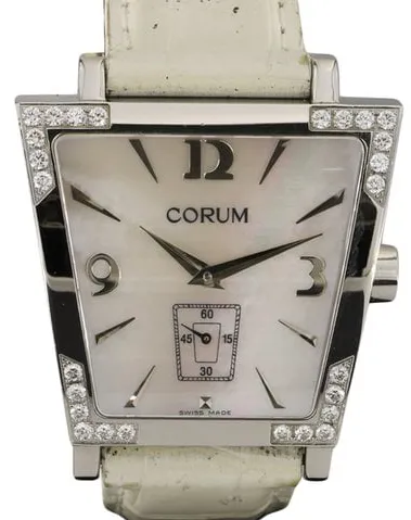 Corum Trapèze 106.405.47 36mm Stainless steel Mother-of-pearl