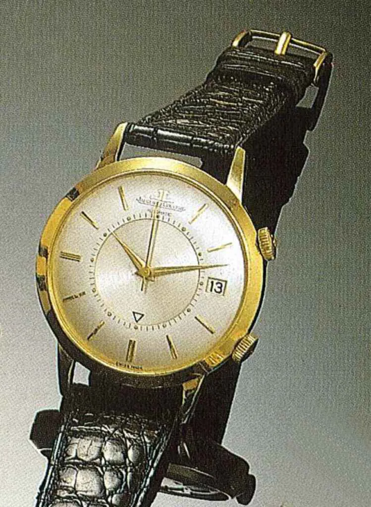 Jaeger-LeCoultre Memovox 37mm Yellow gold Silver