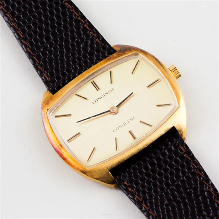 Longines Conquest 40mm Yellow gold Gilt