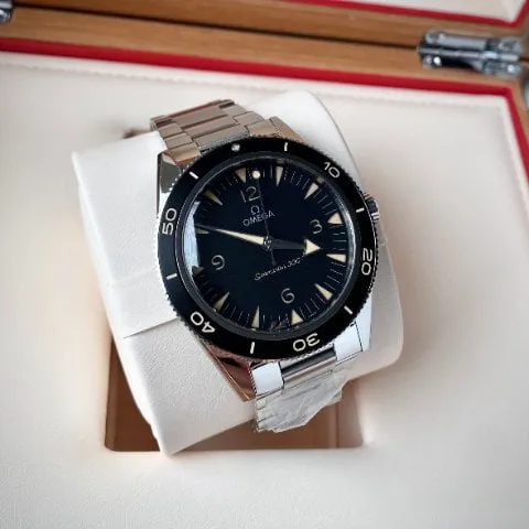 Omega Seamaster 300 234.30.41.21.01.001 41mm Steel Black