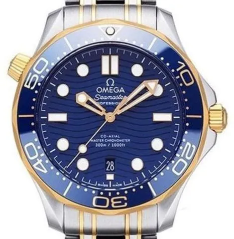 Omega Seamaster Diver 300M 210.20.42.20.03.001 42mm Yellow gold and Stainless steel Blue