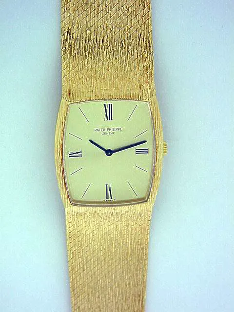 Patek Philippe Gondolo 3528/3 26mm Yellow gold