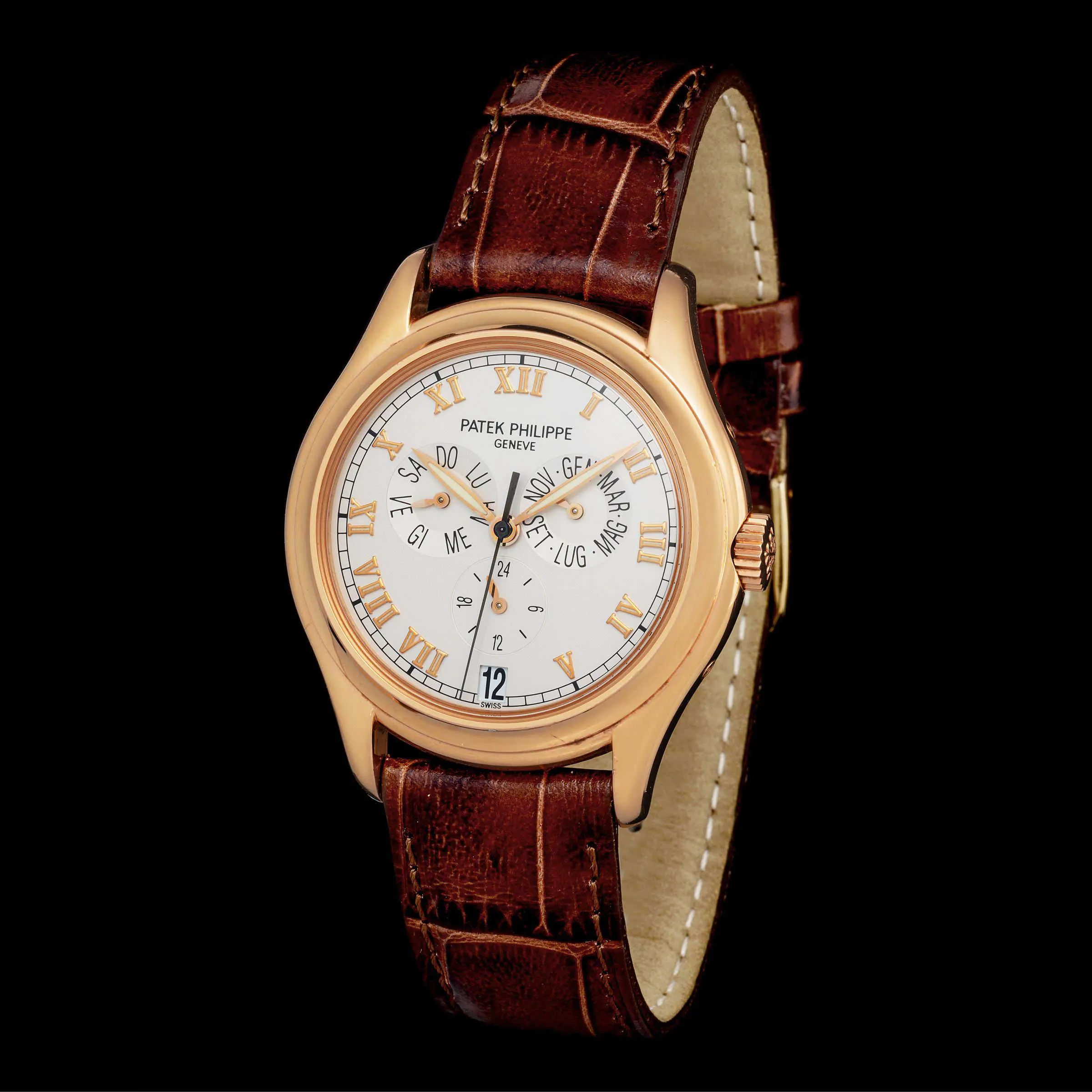 Patek Philippe Annual Calendar 5035R 37mm Rose gold Silver