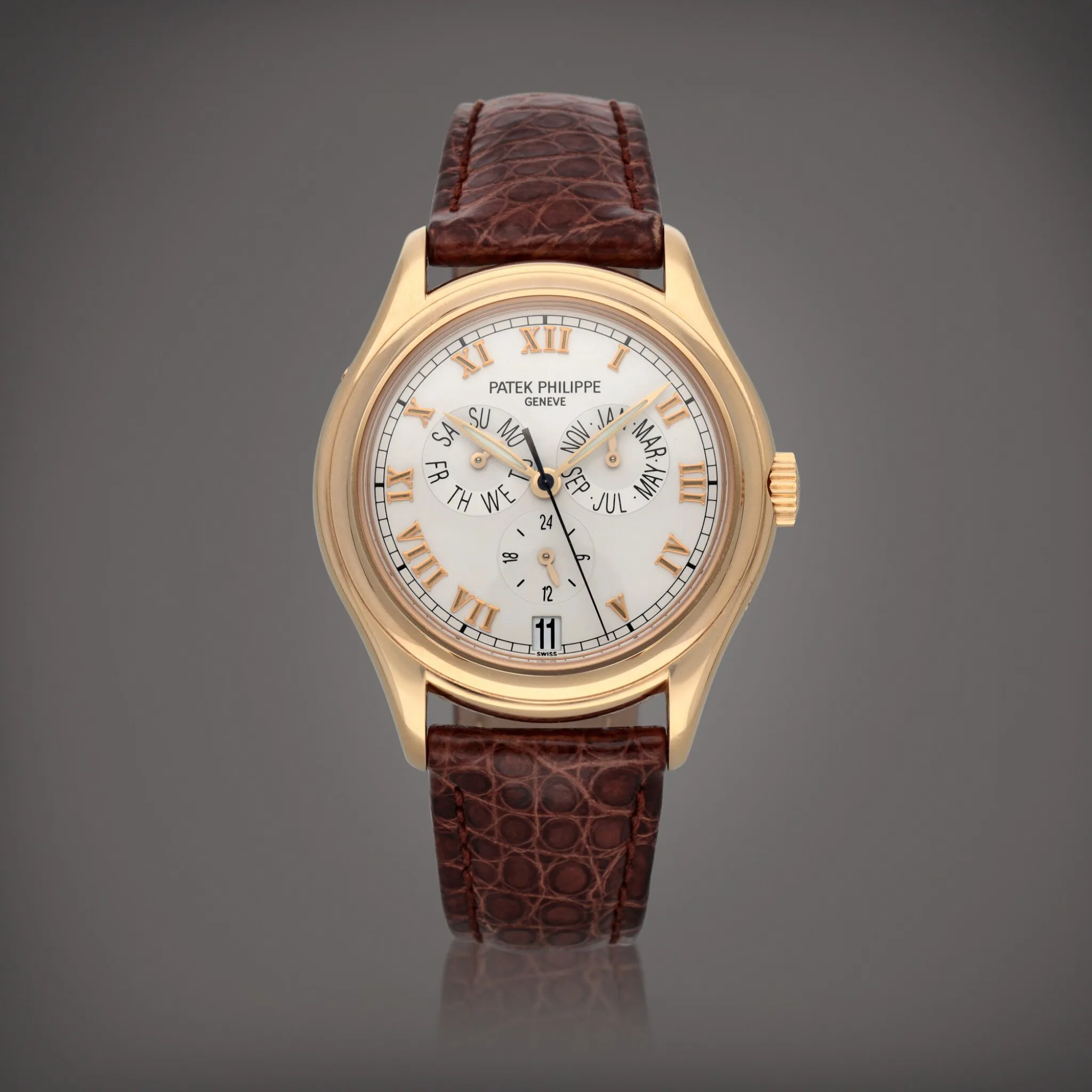 Patek Philippe Annual Calendar 5035R 37mm Rose gold Silver