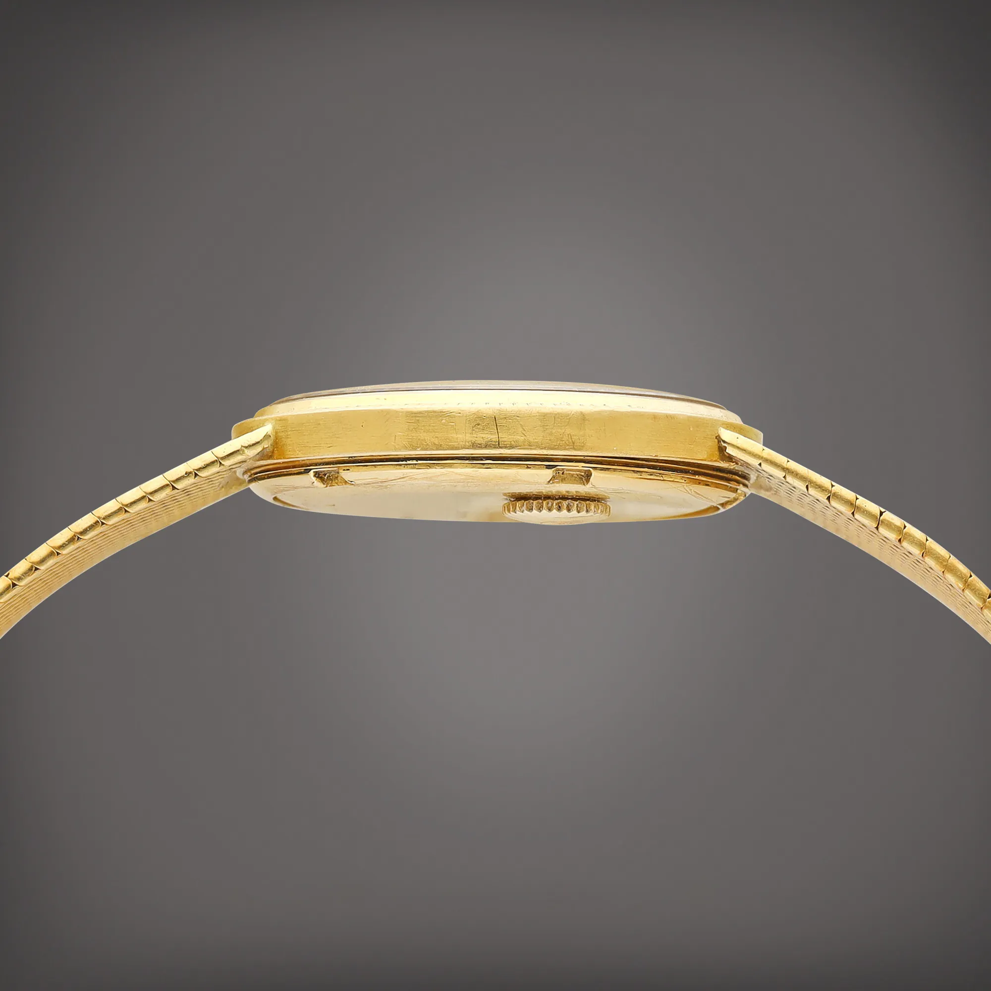 Patek Philippe Calatrava 3563 34.5mm Yellow gold Champagne 2