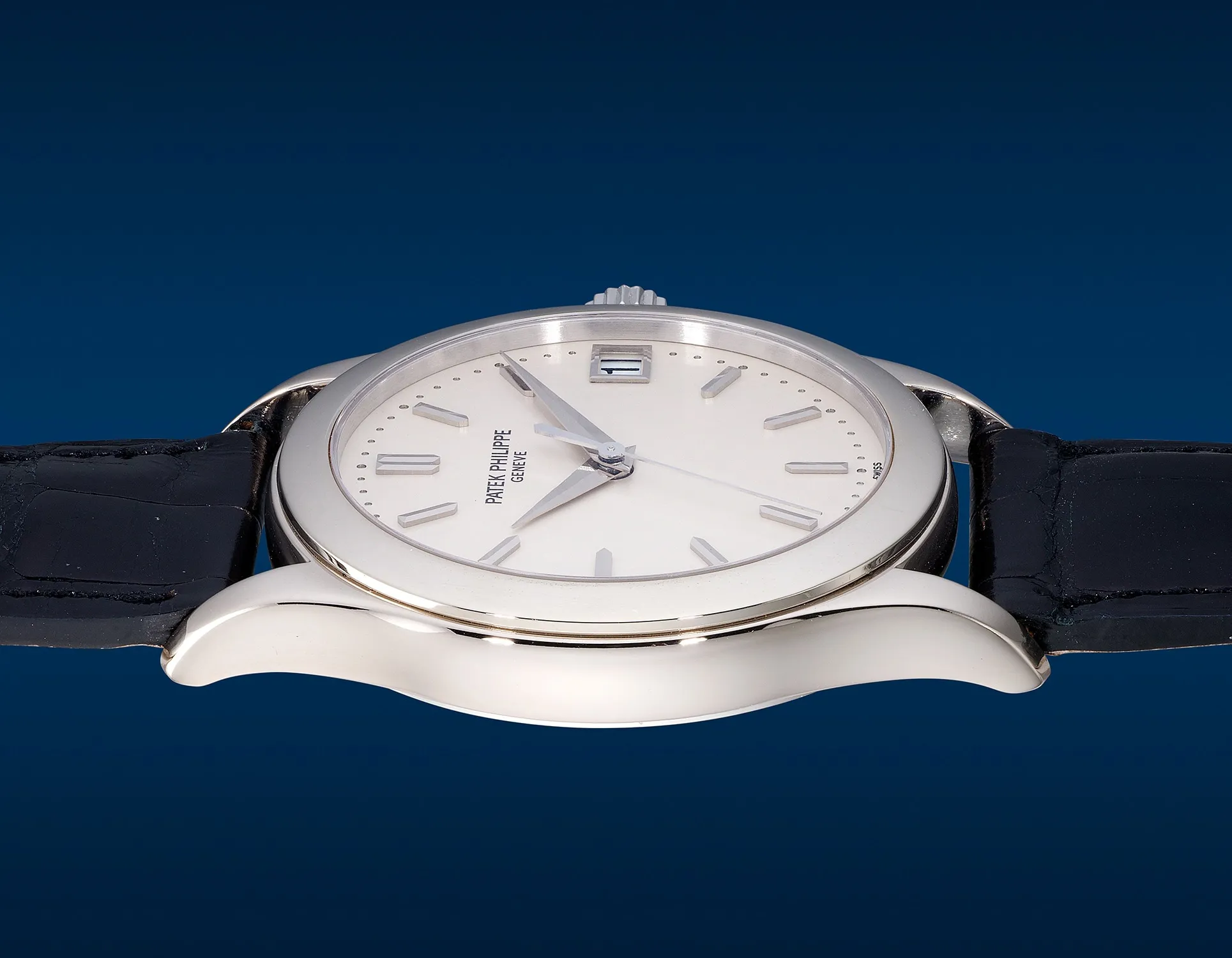 Patek Philippe Calatrava 5107G-001 37mm White gold Opaline 4