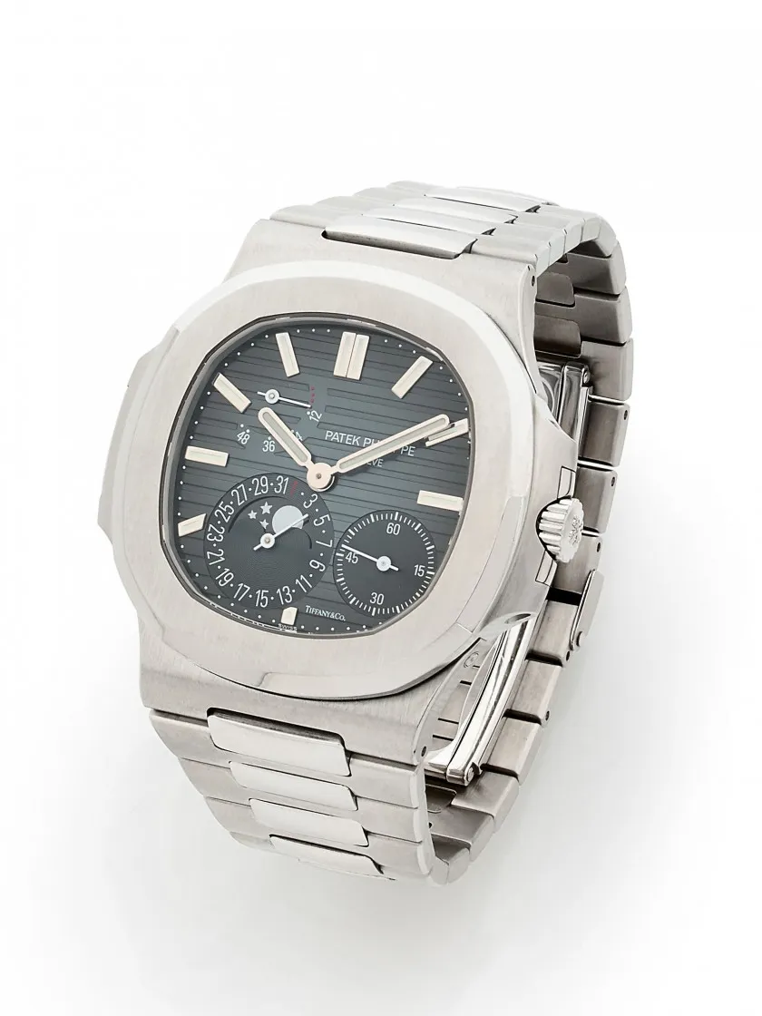 Patek Philippe Nautilus 5712/1A 42mm Stainless steel Black