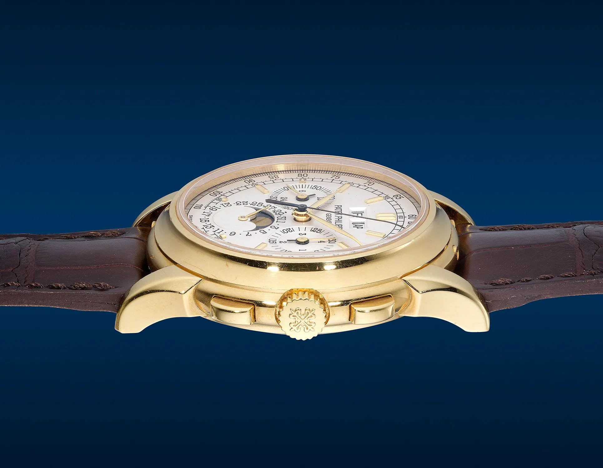 Patek Philippe Perpetual Calendar Chronograph 5970J-001 40mm Yellow gold White 1