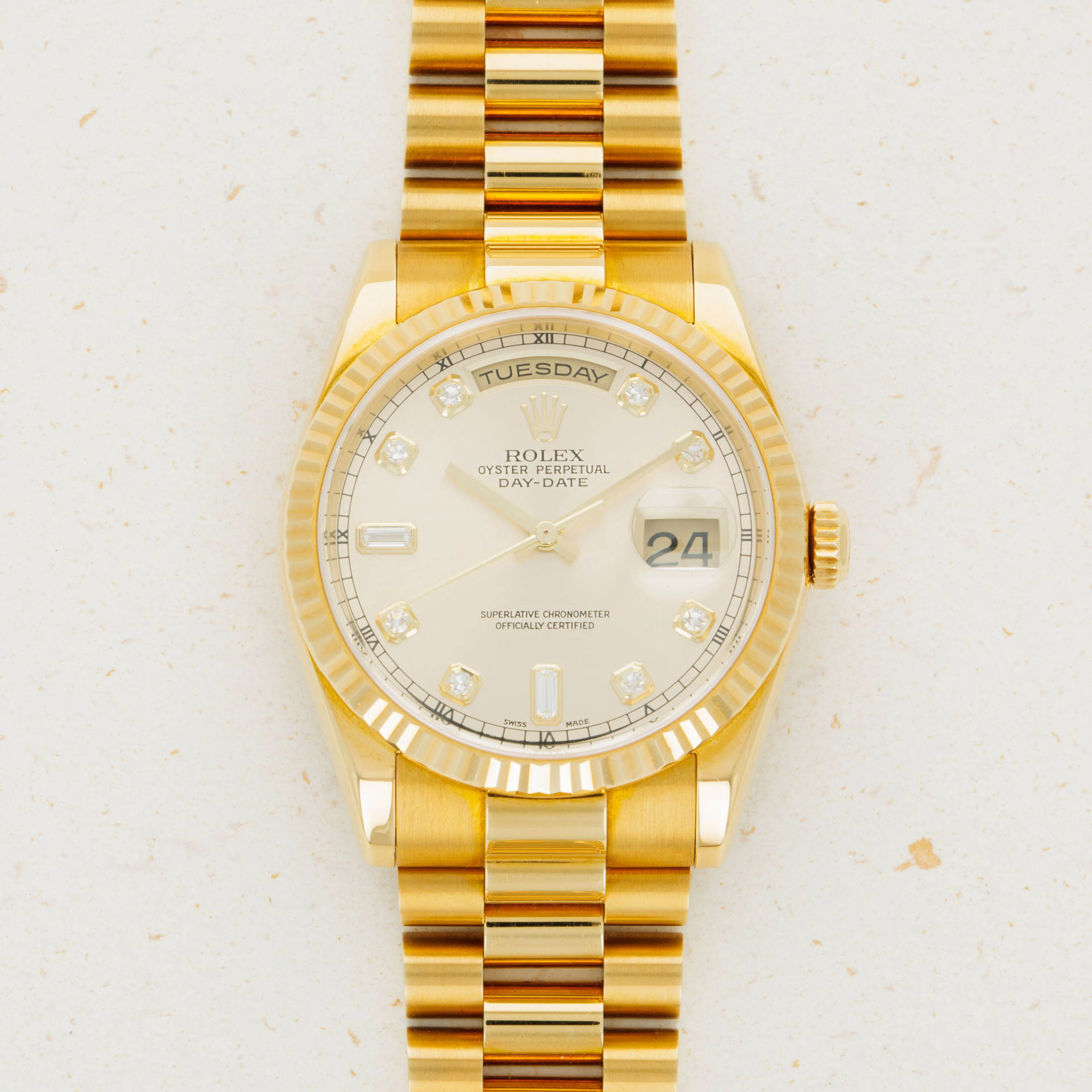 Rolex Day-Date 36 118238 36mm Yellow gold Silver