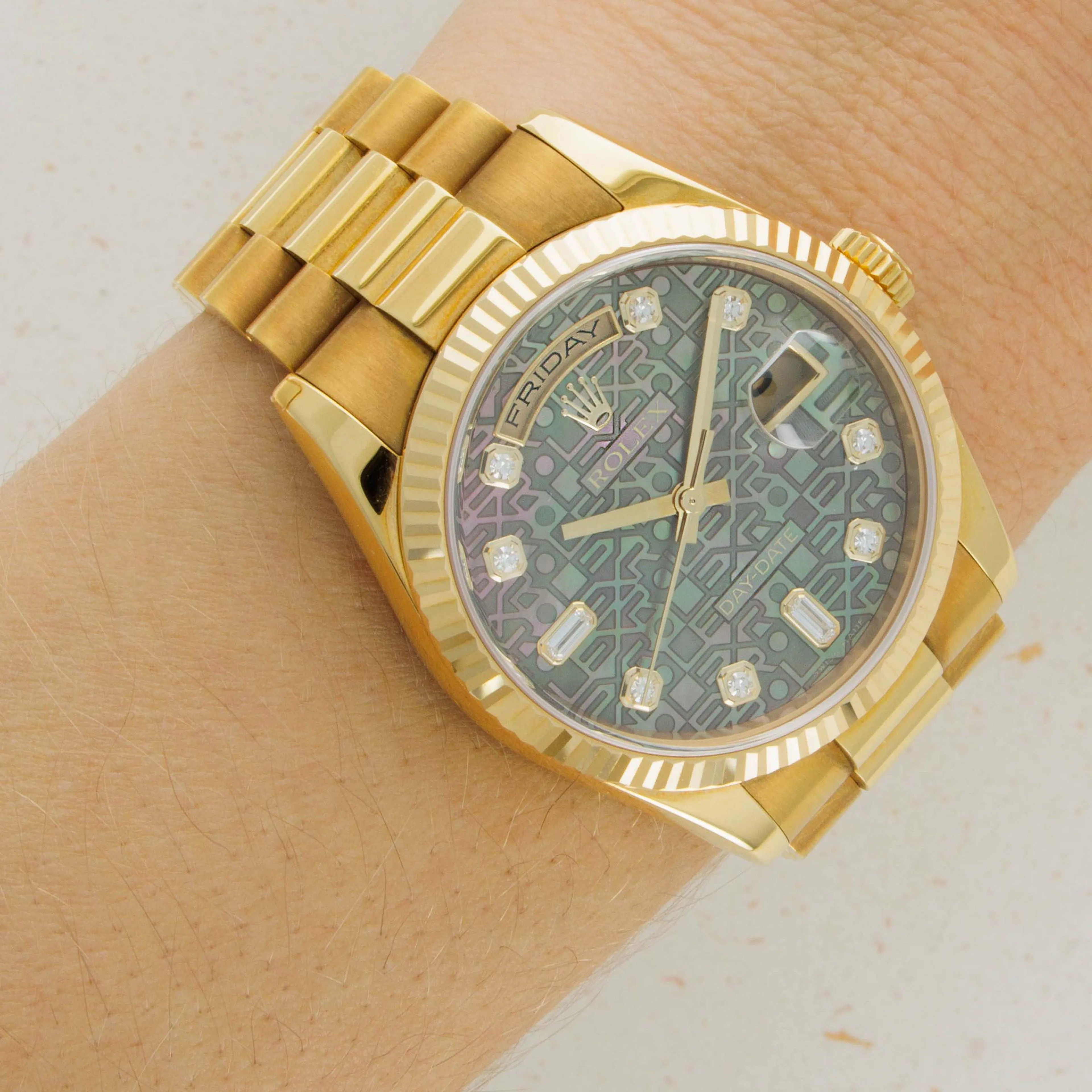 Rolex Day-Date 36 118238 36mm Yellow gold Mother-of-pearl 14