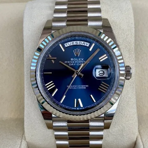 Rolex Day-Date 40 228239 40mm White gold Blue