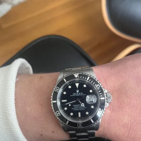 Rolex Submariner 16610 40mm Stainless steel Black