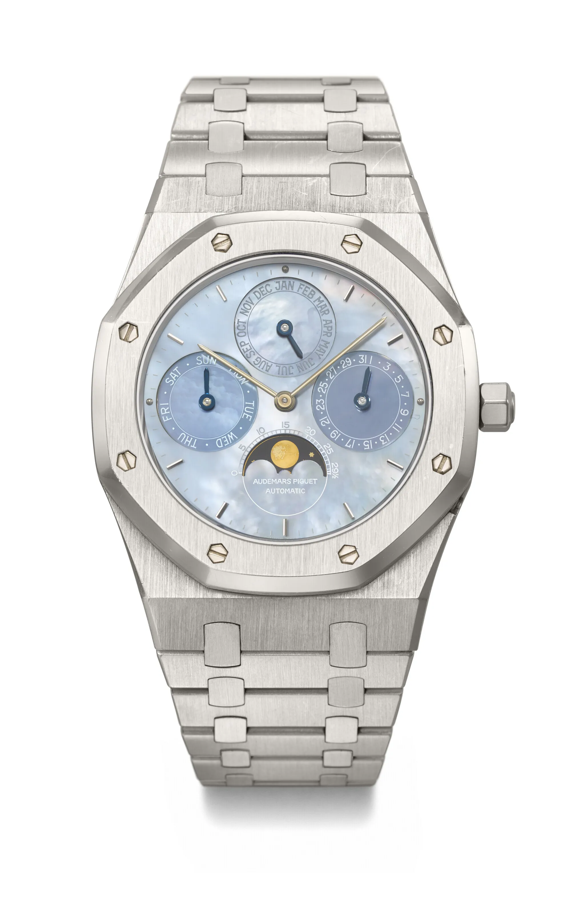 Audemars Piguet Royal Oak 25686PT 39mm Platinum Mother-of-pearl