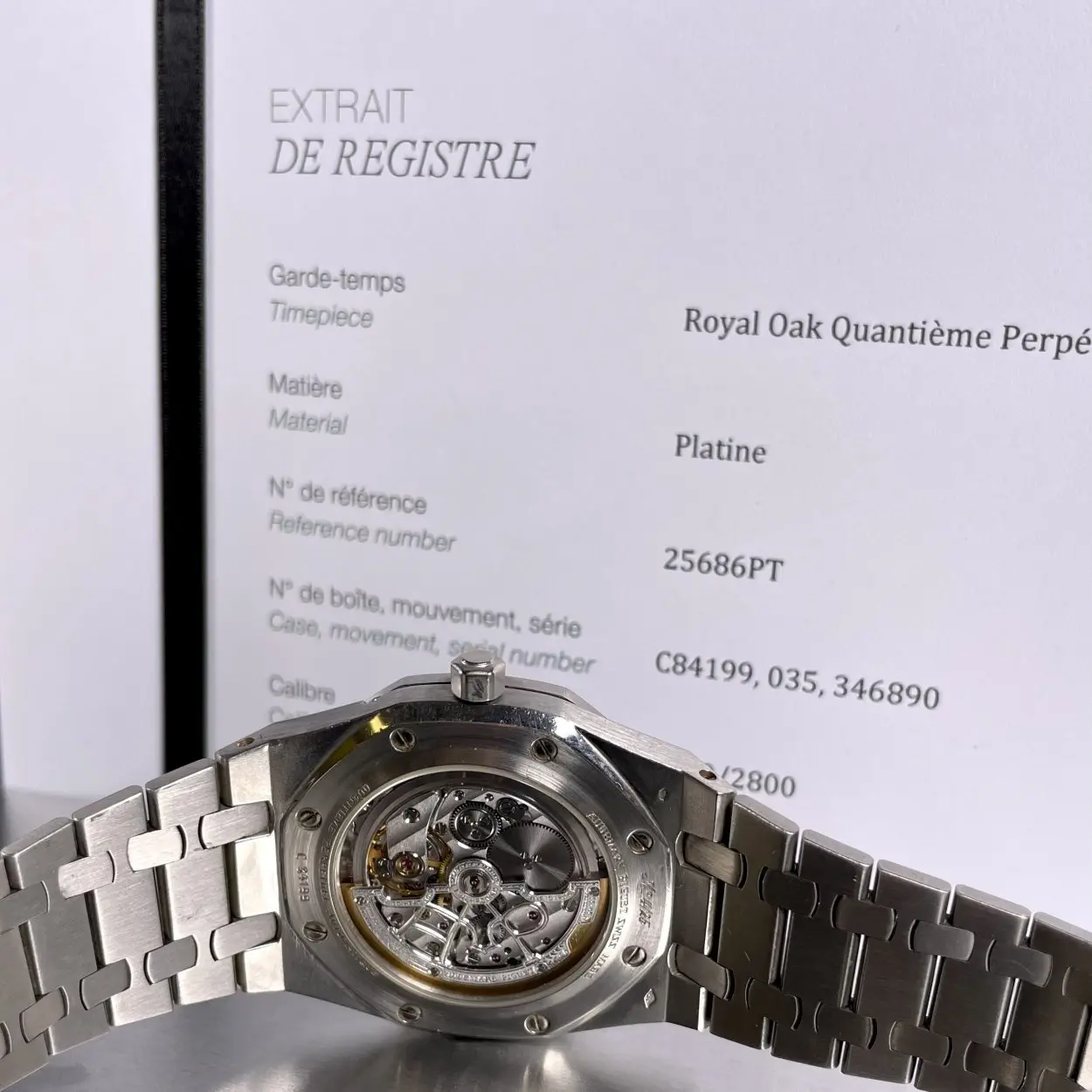 Audemars Piguet Royal Oak 25686PT 39mm Platinum Mother-of-pearl 27