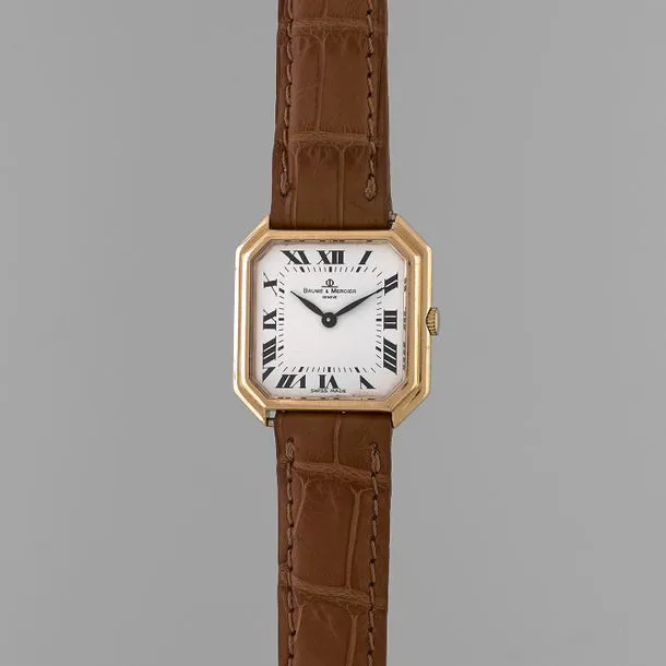 Baume & Mercier 38260 27mm Yellow gold White