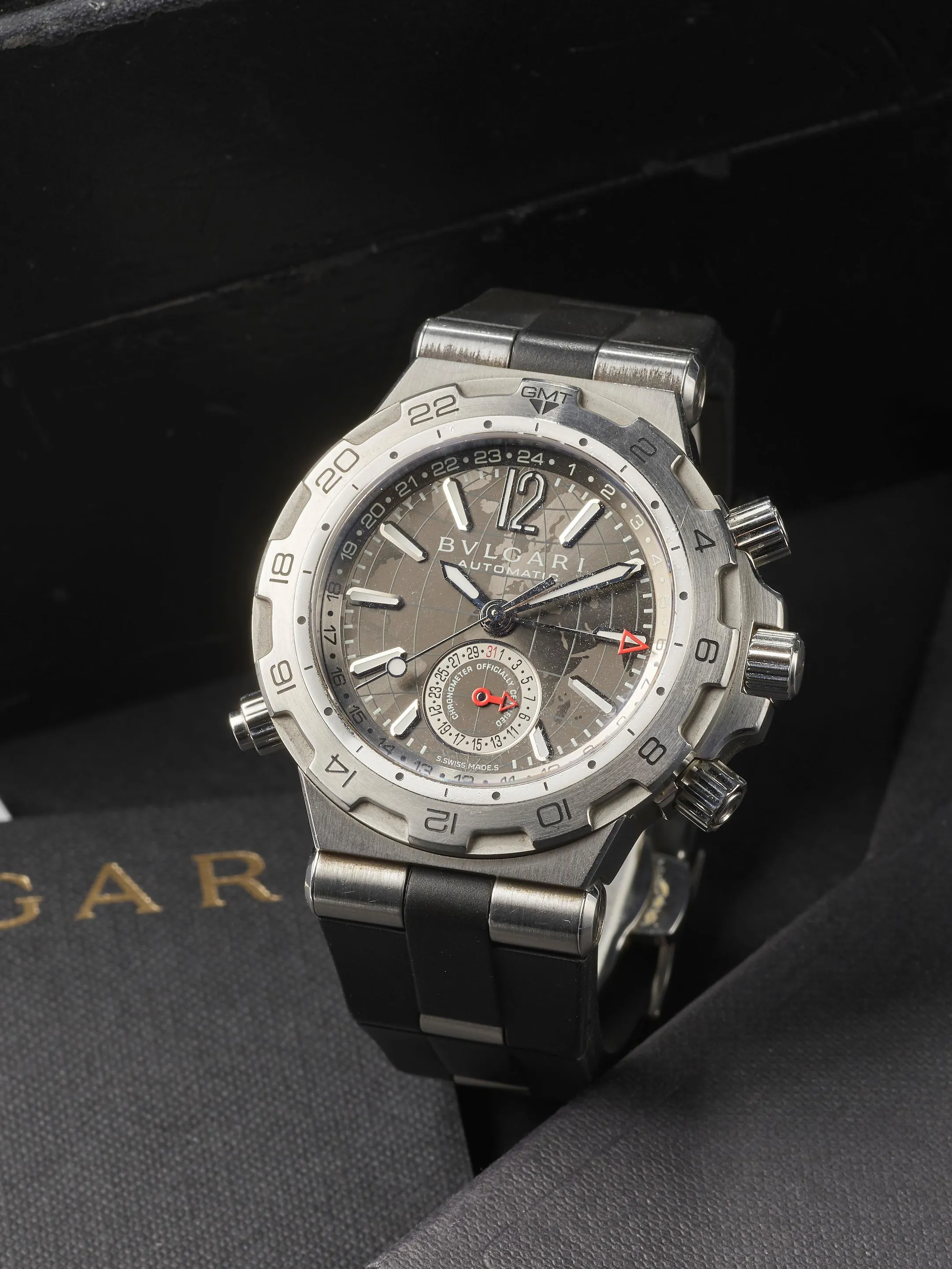 Bulgari Diagono DP 42 S GMT 42mm Stainless steel Gray