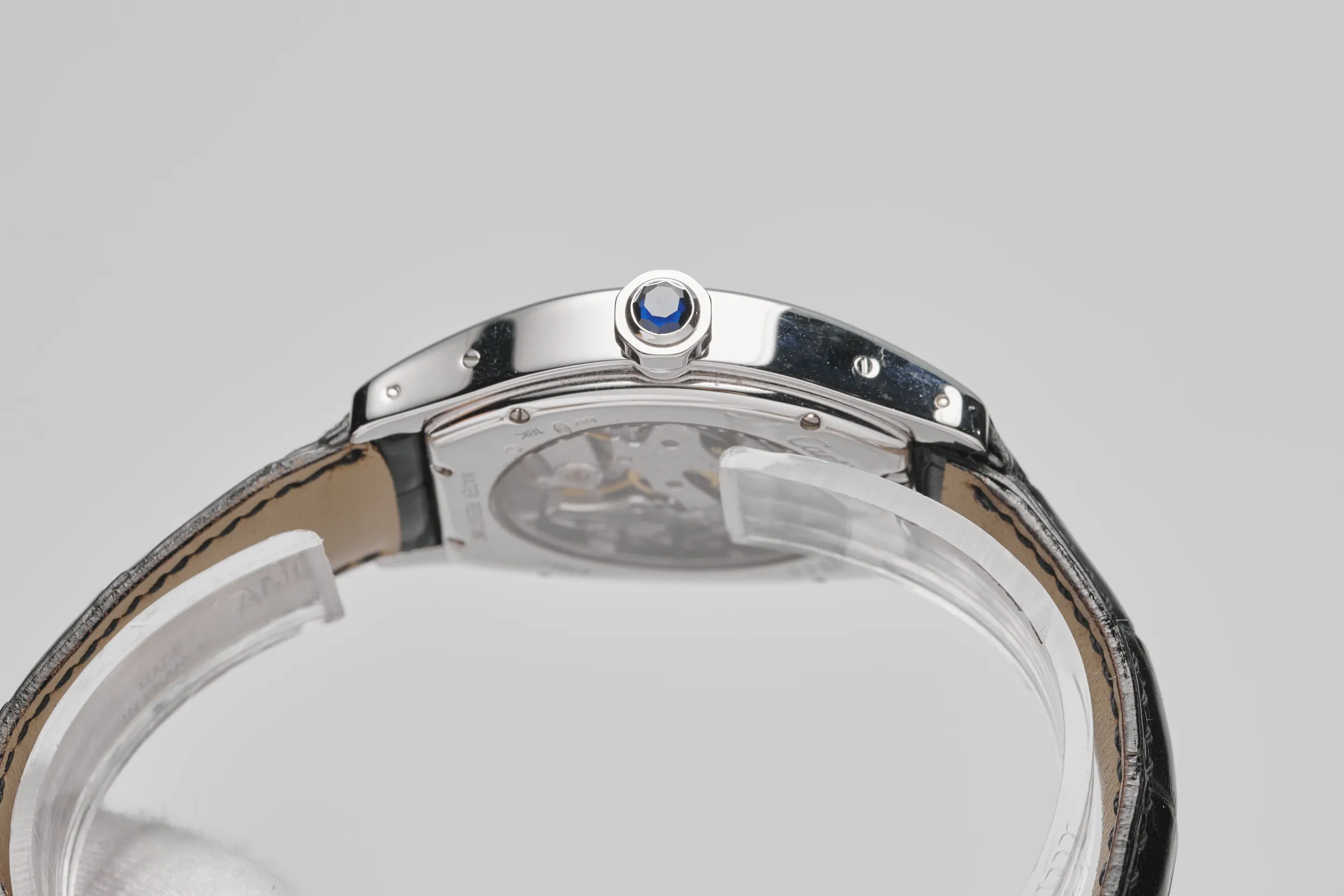 Cartier Tortue 2396B 27mm White gold White 2