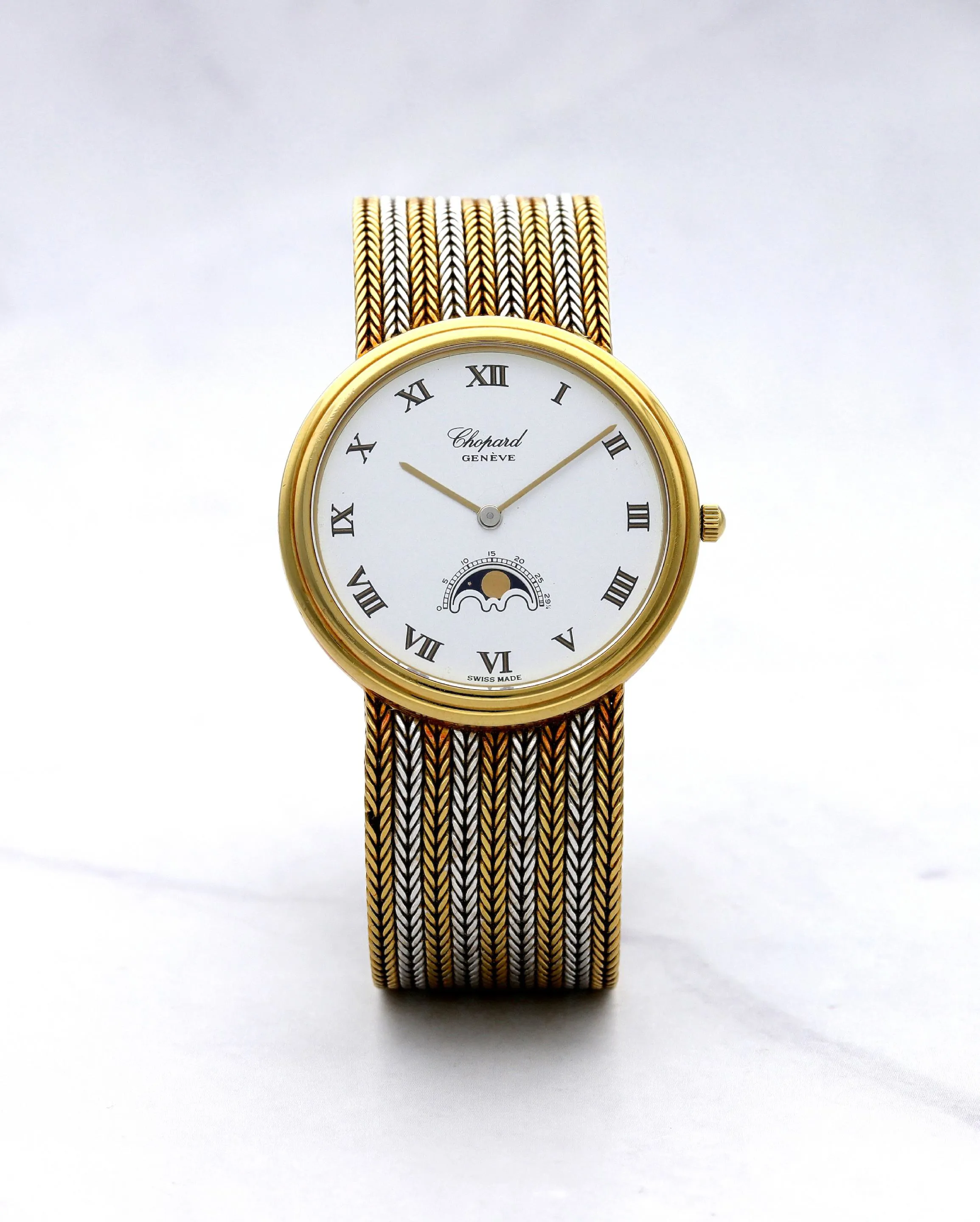 Chopard Luna D'Oro 32mm Yellow gold White