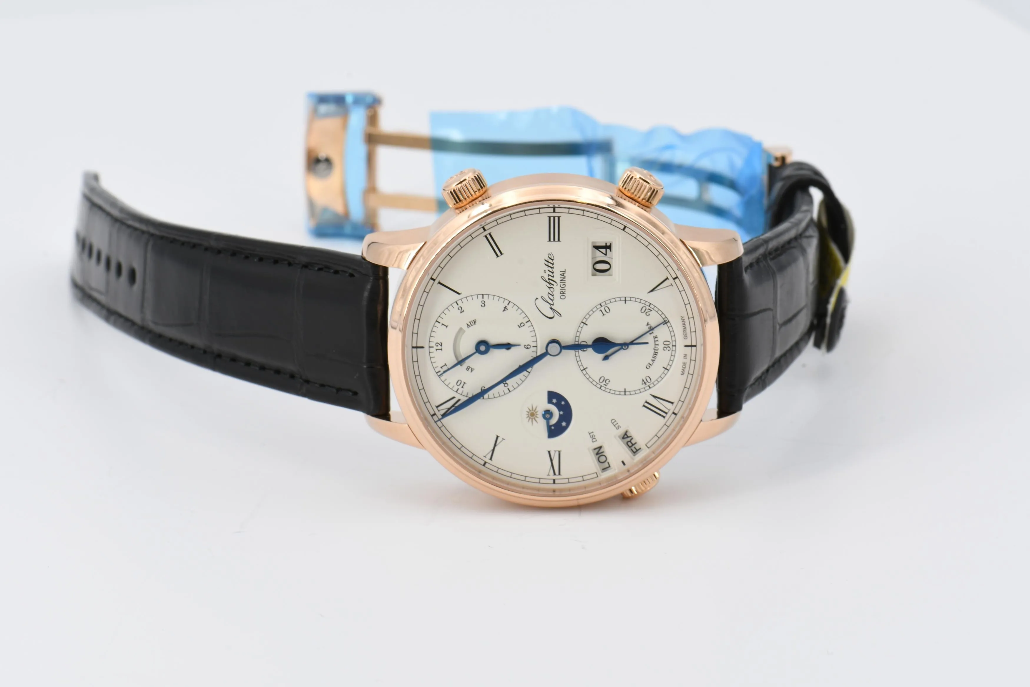 Glashütte Senator 1-89-02-01-05-30 44mm Rose gold Beige 3