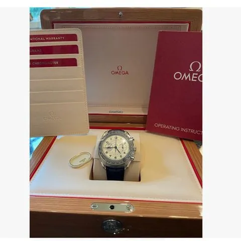 Omega Speedmaster 329.33.43.51.02.001 43mm Steel White