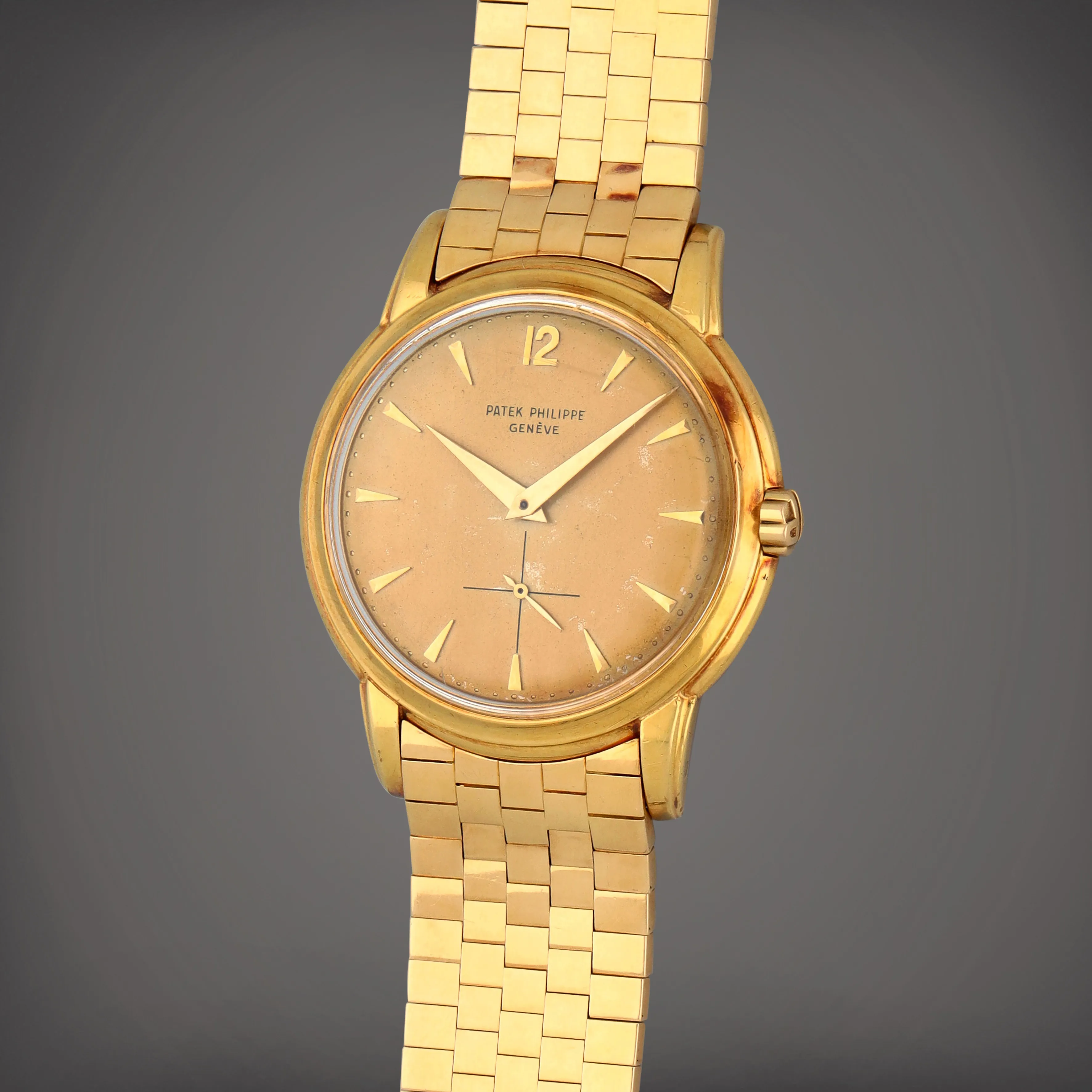 Patek Philippe 2551 36mm Yellow gold Gilt dial