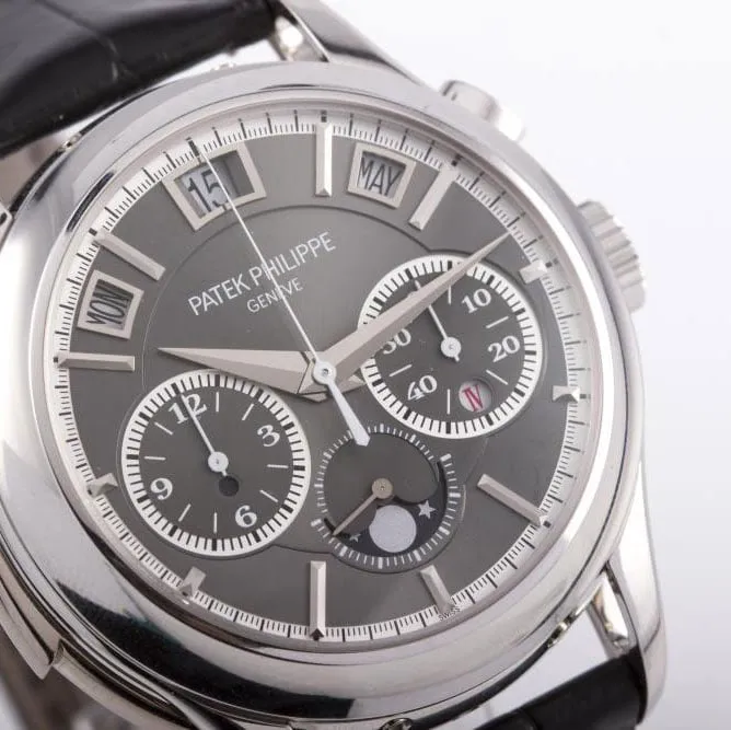 Patek Philippe Minute Repeater Perpetual Calendar Chronograph 5208 42mm Platinum Black 4