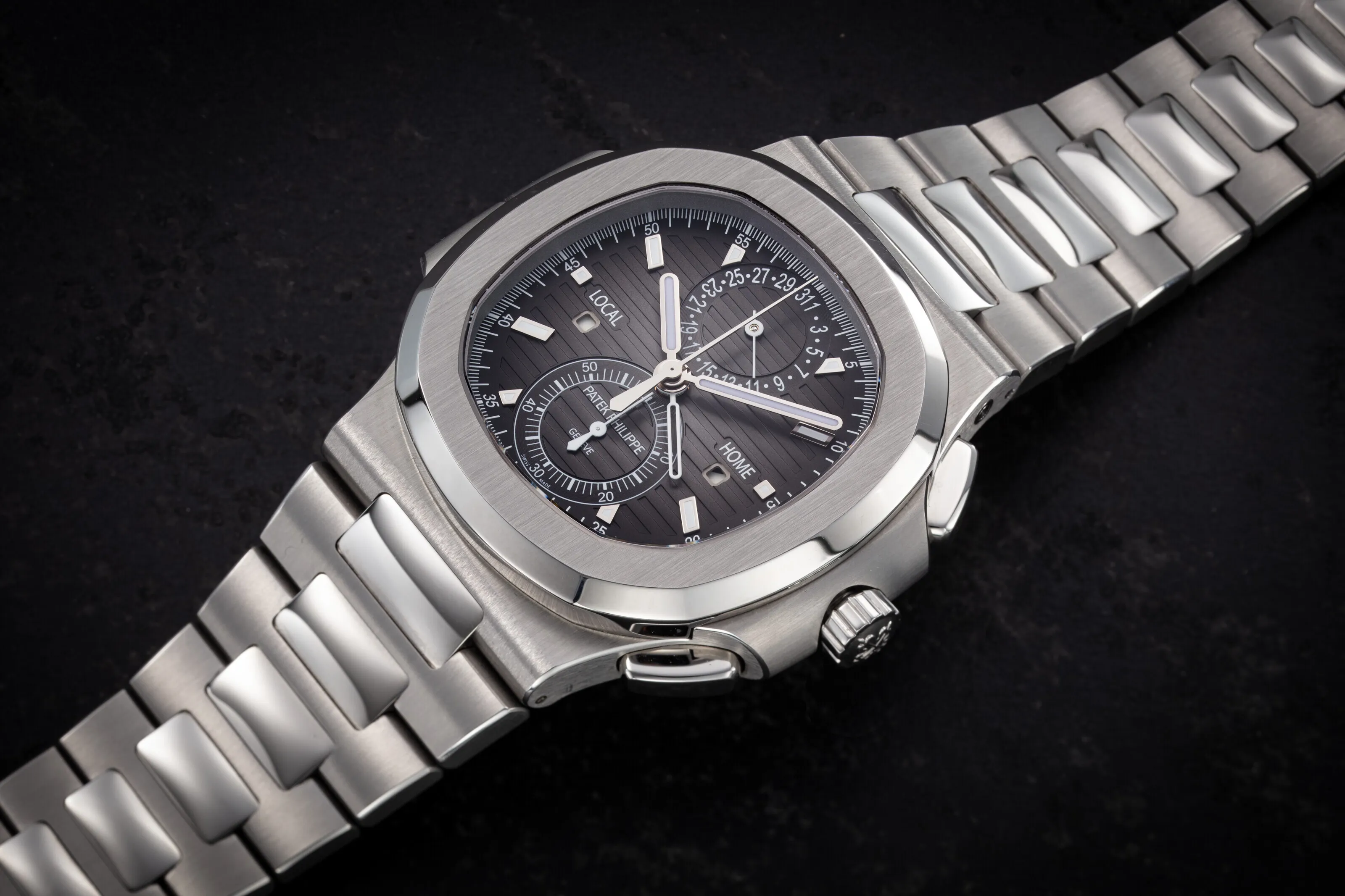 Patek Philippe 5990/1A 40.5mm Stainless steel Gray