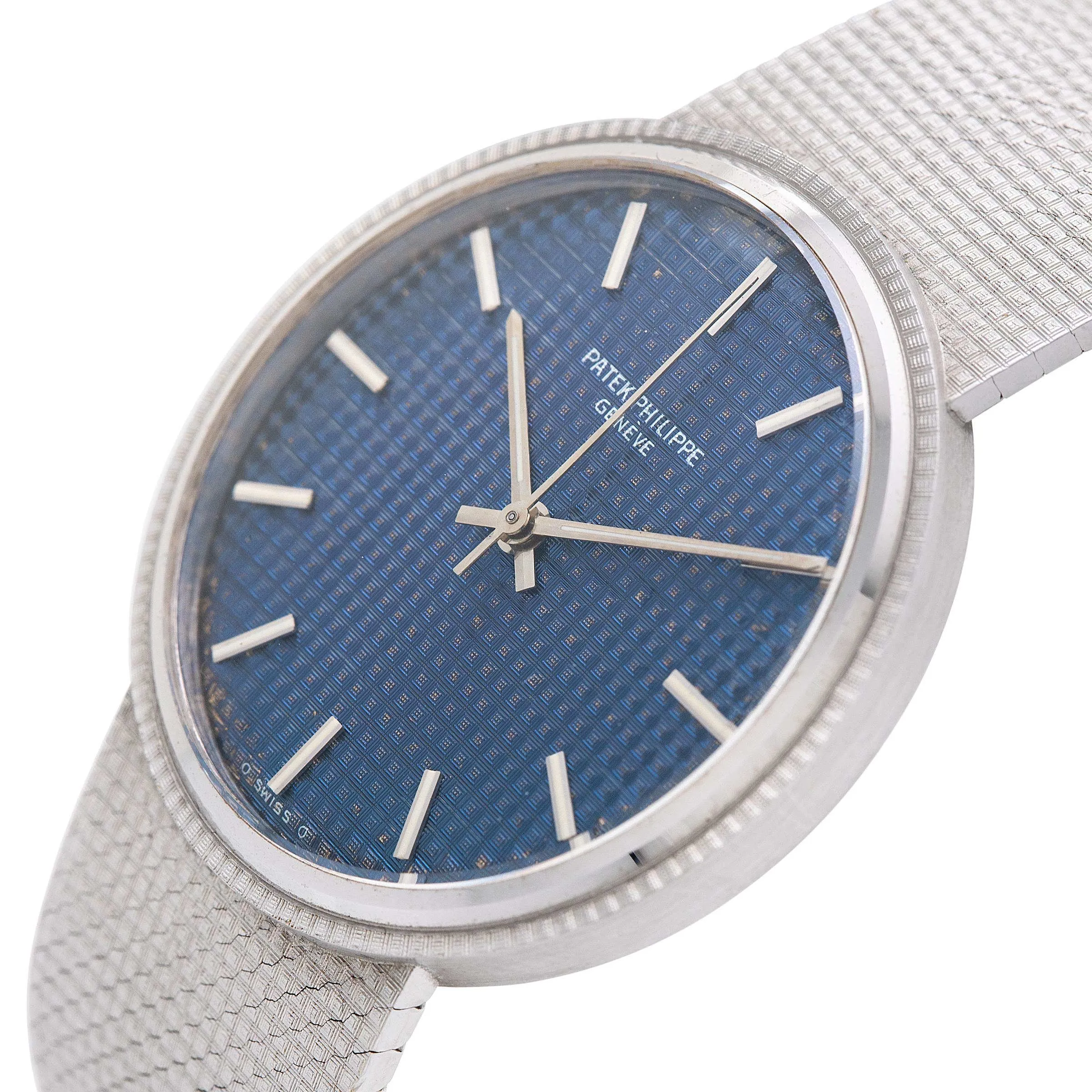 Patek Philippe Calatrava 3563 35mm White gold Blue 1