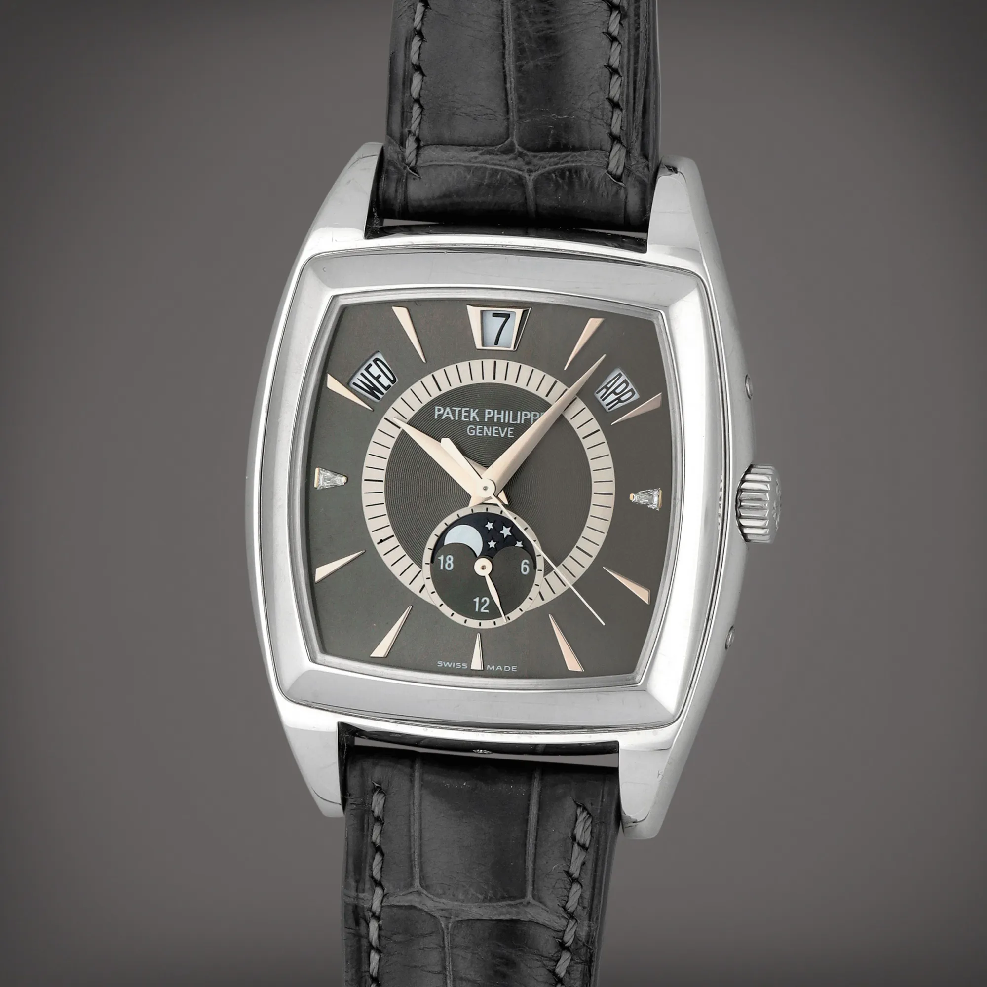 Patek Philippe Gondolo 5135P-001 40mm Platinum Gray