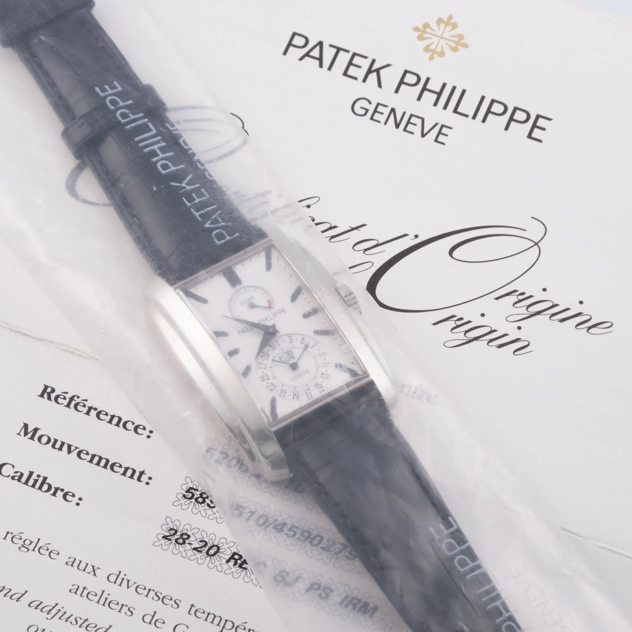 Patek Philippe Gondolo 5200G 32mm White gold White