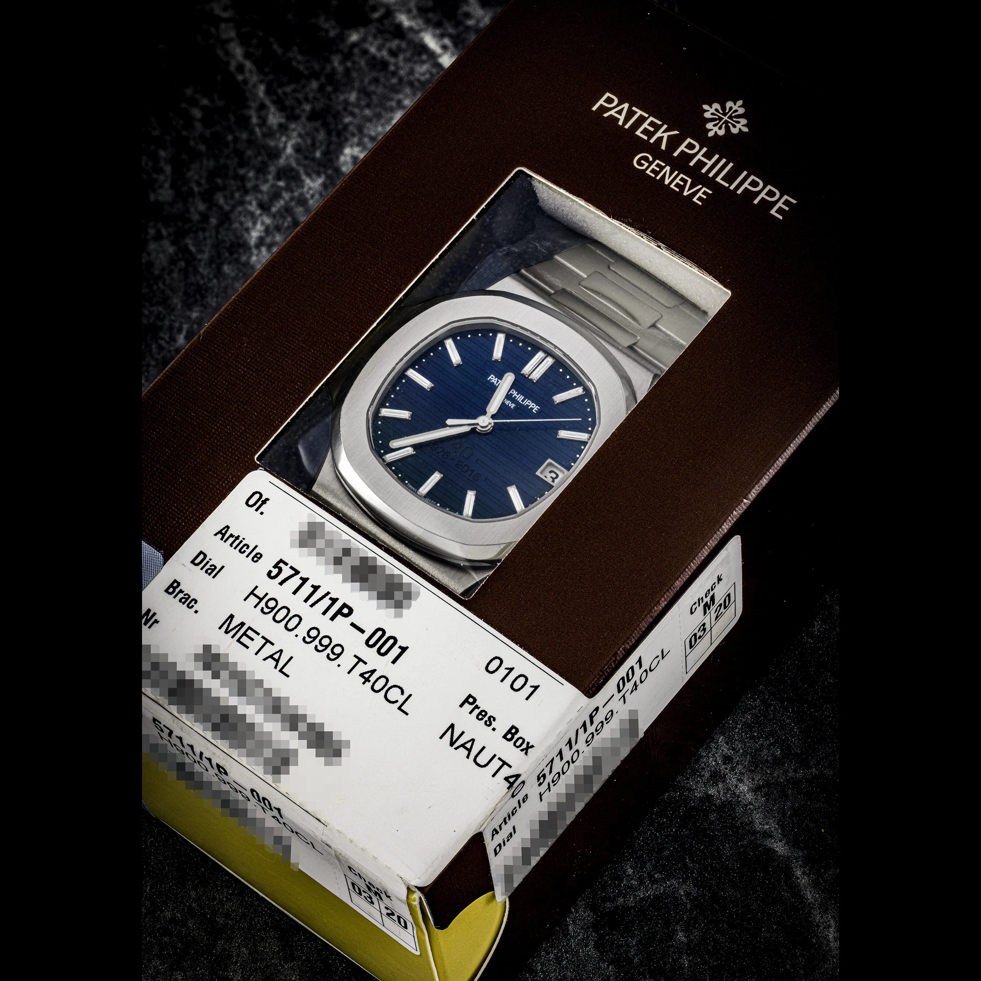 Patek Philippe Nautilus 5711/1P-001 43mm Platinum Blue