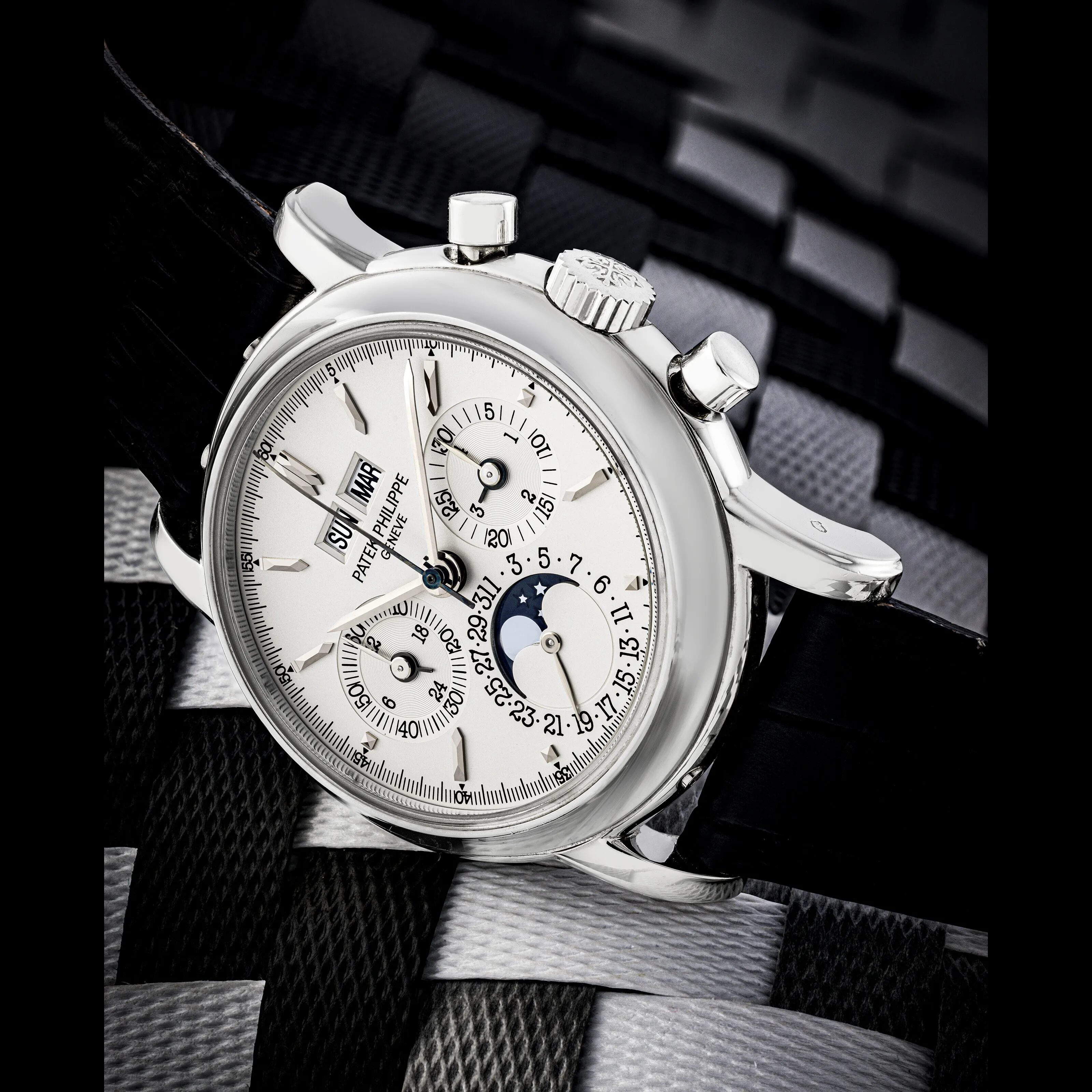 Patek Philippe Perpetual Calendar Chronograph 3970EP 36mm Platinum White