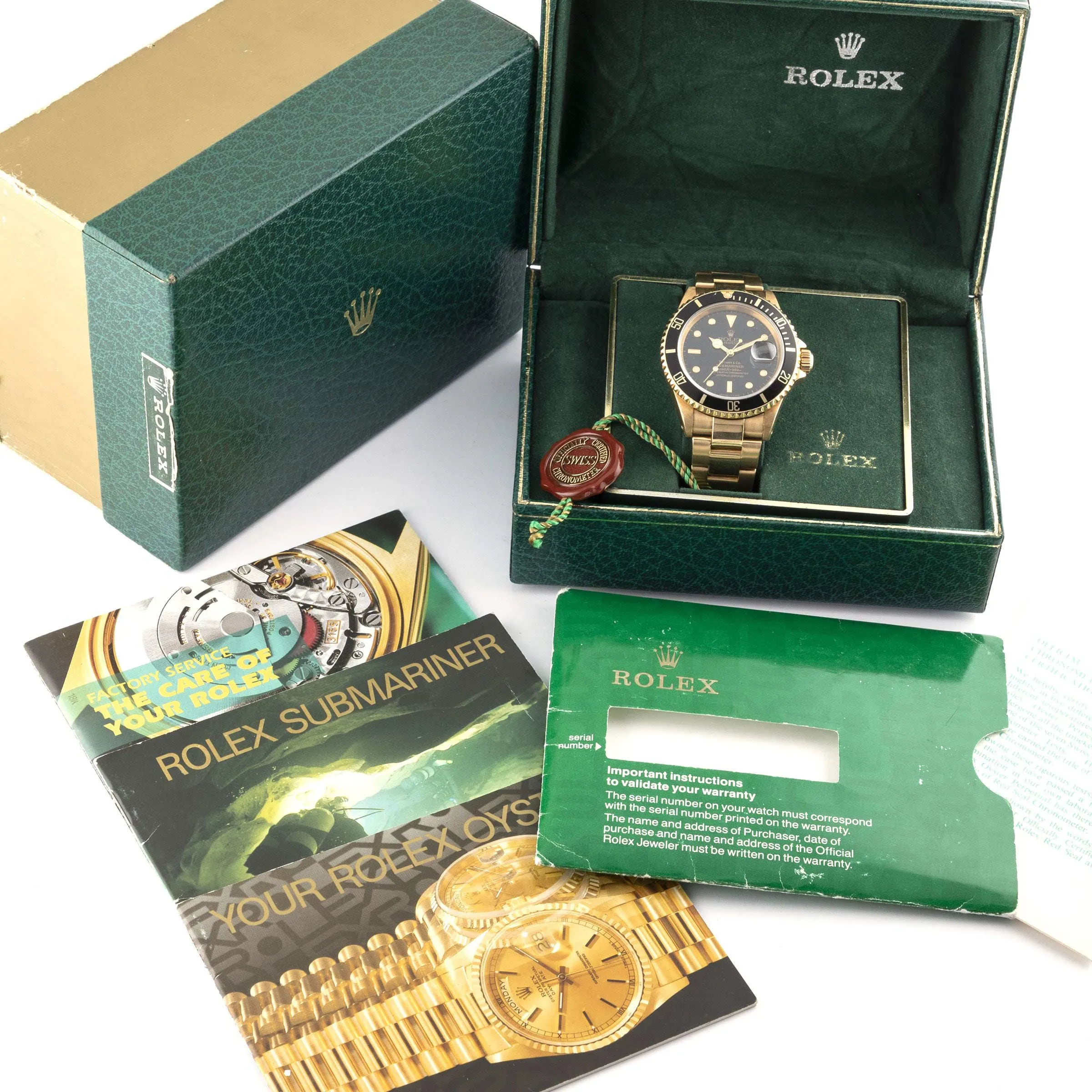 Rolex Submariner 16618 40mm 18k yellow gold Black 6