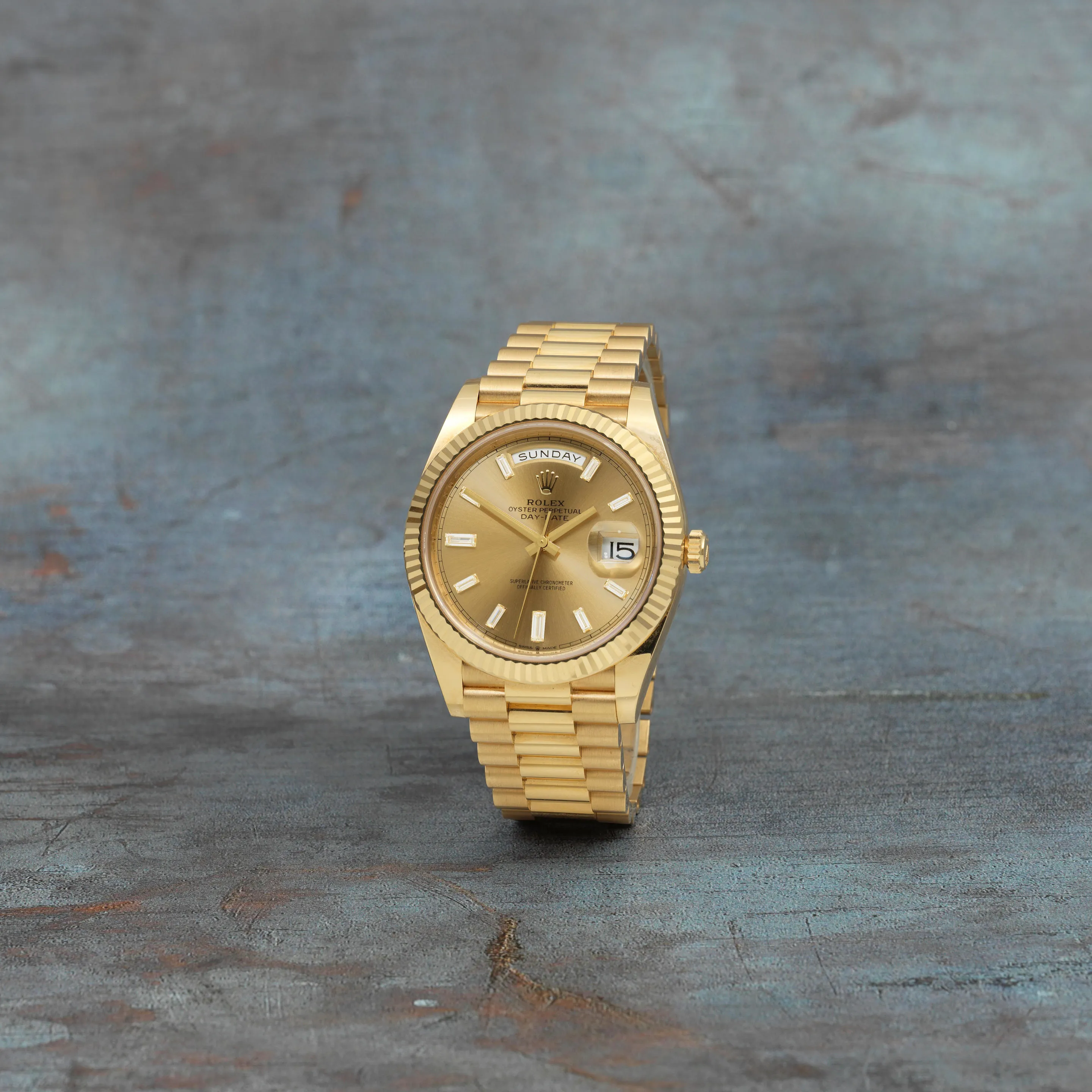 Rolex Day-Date 40 228238 40mm Yellow gold Champagne