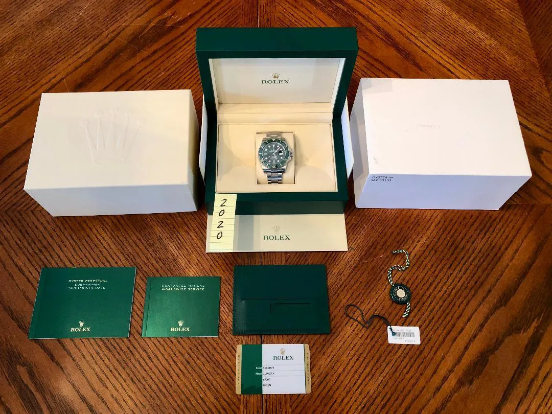 Rolex Submariner 116610LV 40mm Stainless steel Green 1