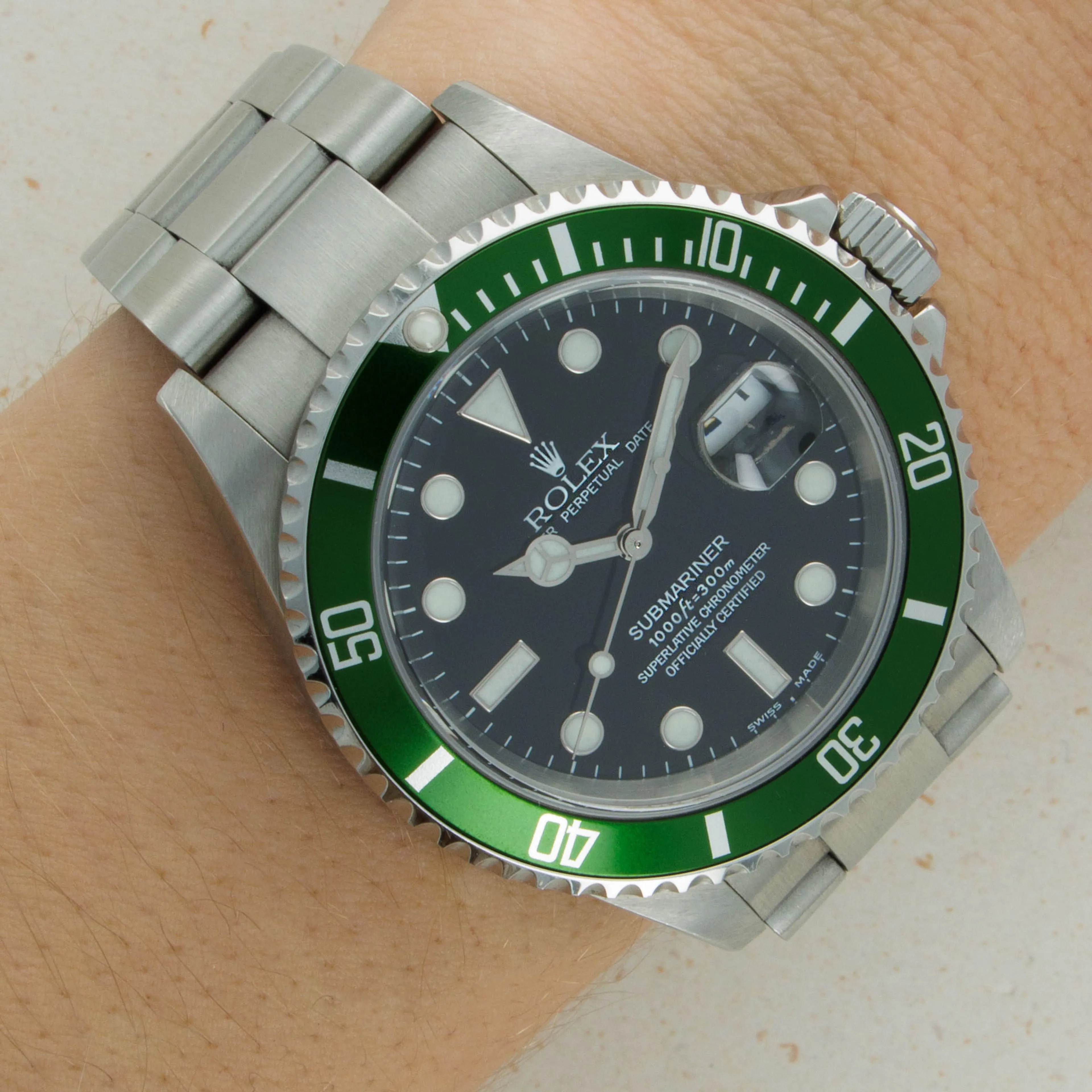 Rolex Submariner 116610LV 40mm Stainless steel Black 16