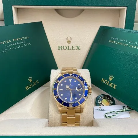 Rolex Submariner 16618 40mm Yellow gold Blue