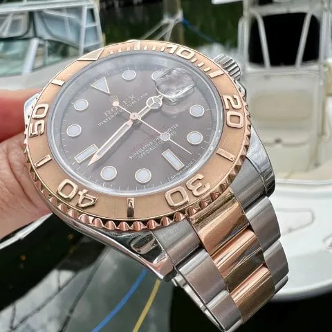 Rolex Yacht-Master 40 126621 40mm Yellow gold and Stainless steel Brown