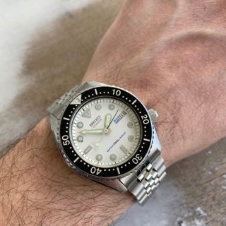 seiko4138764_320.jpeg