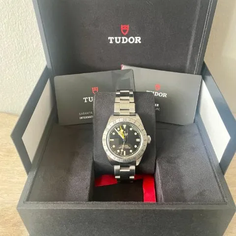 Tudor Black Bay Pro 79470-0001 39mm Steel Black