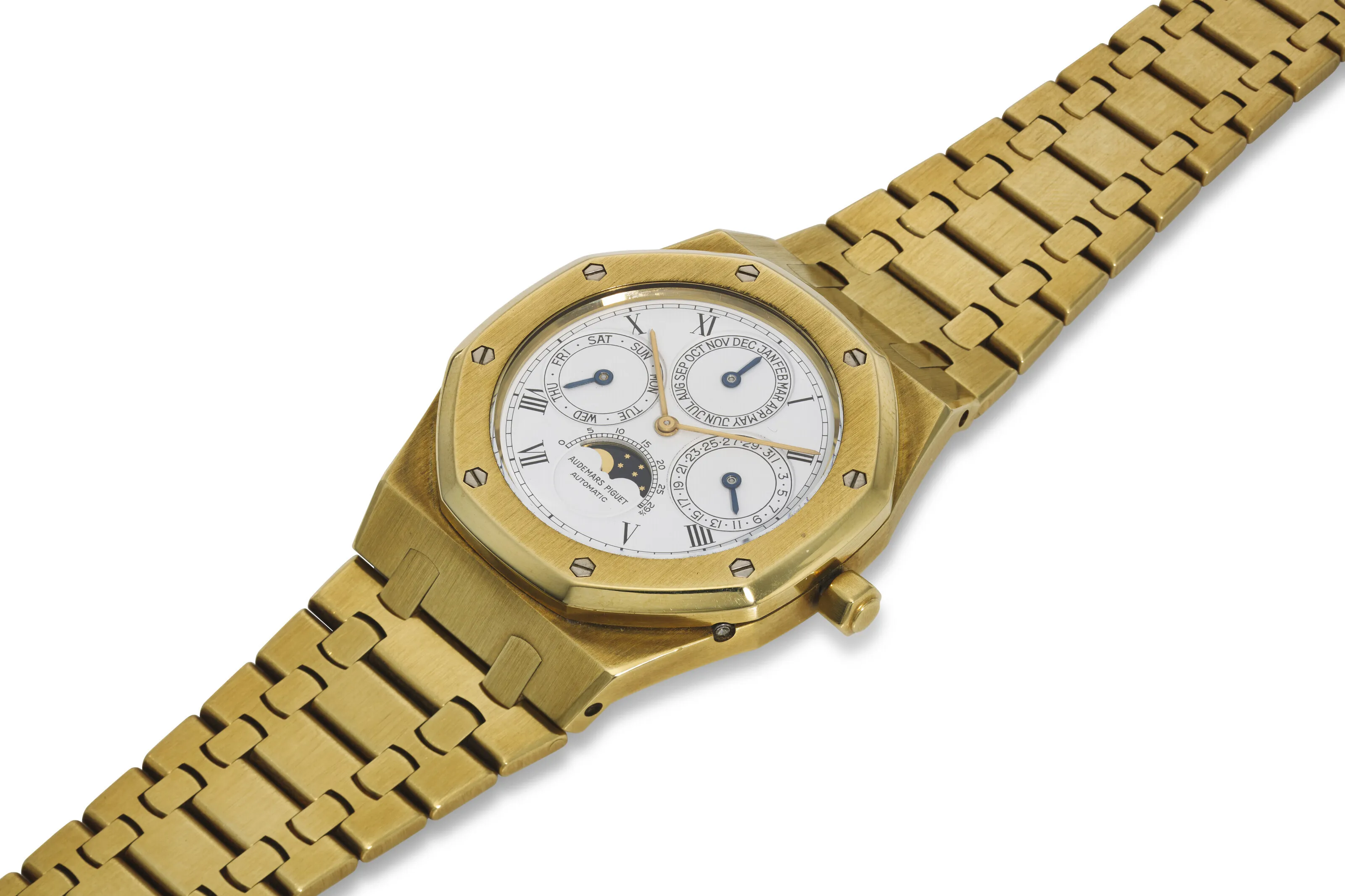 Audemars Piguet Royal Oak 25686 39mm Yellow gold White 1