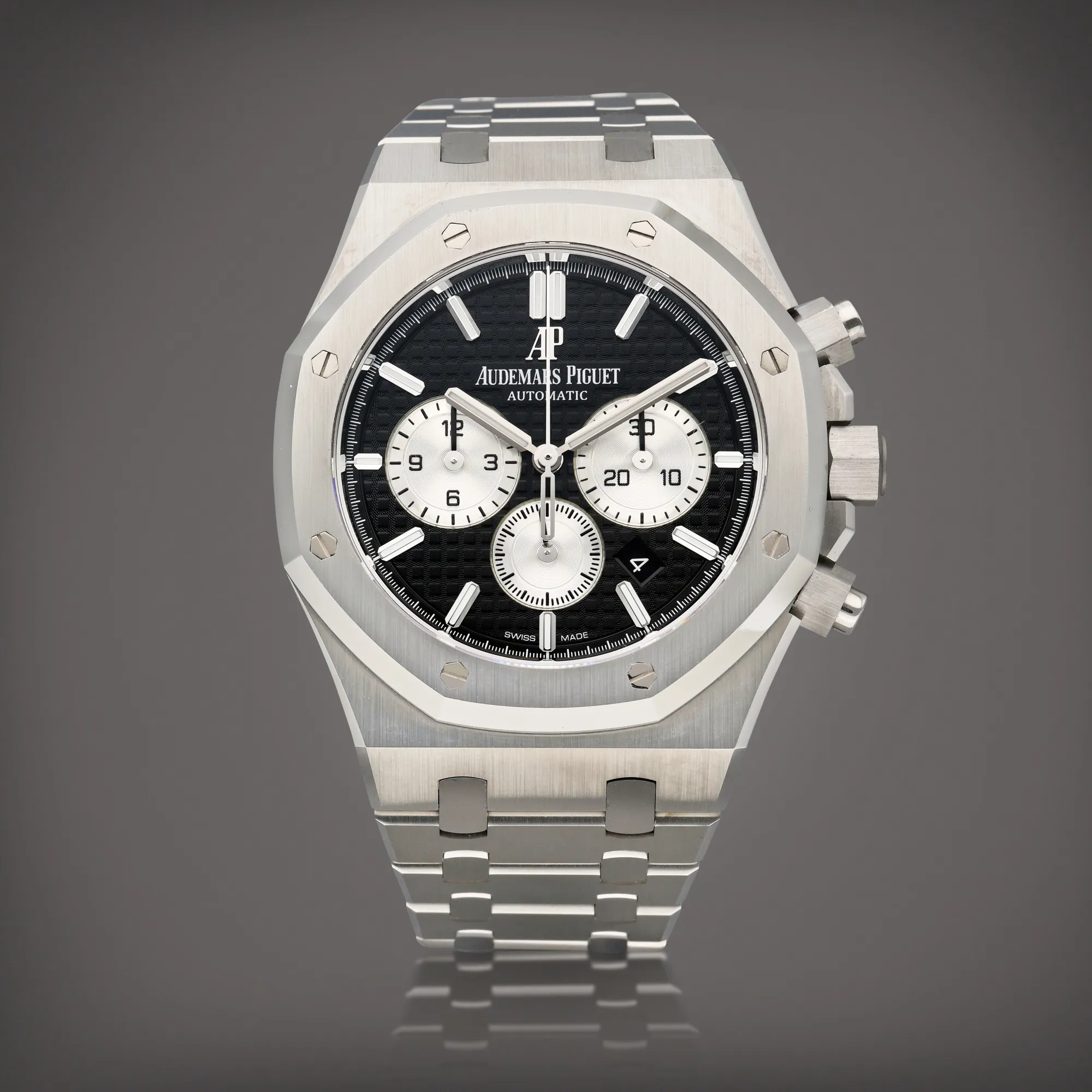 Audemars Piguet Royal Oak 26331ST.OO.1220ST.02 41mm Stainless steel Black 1