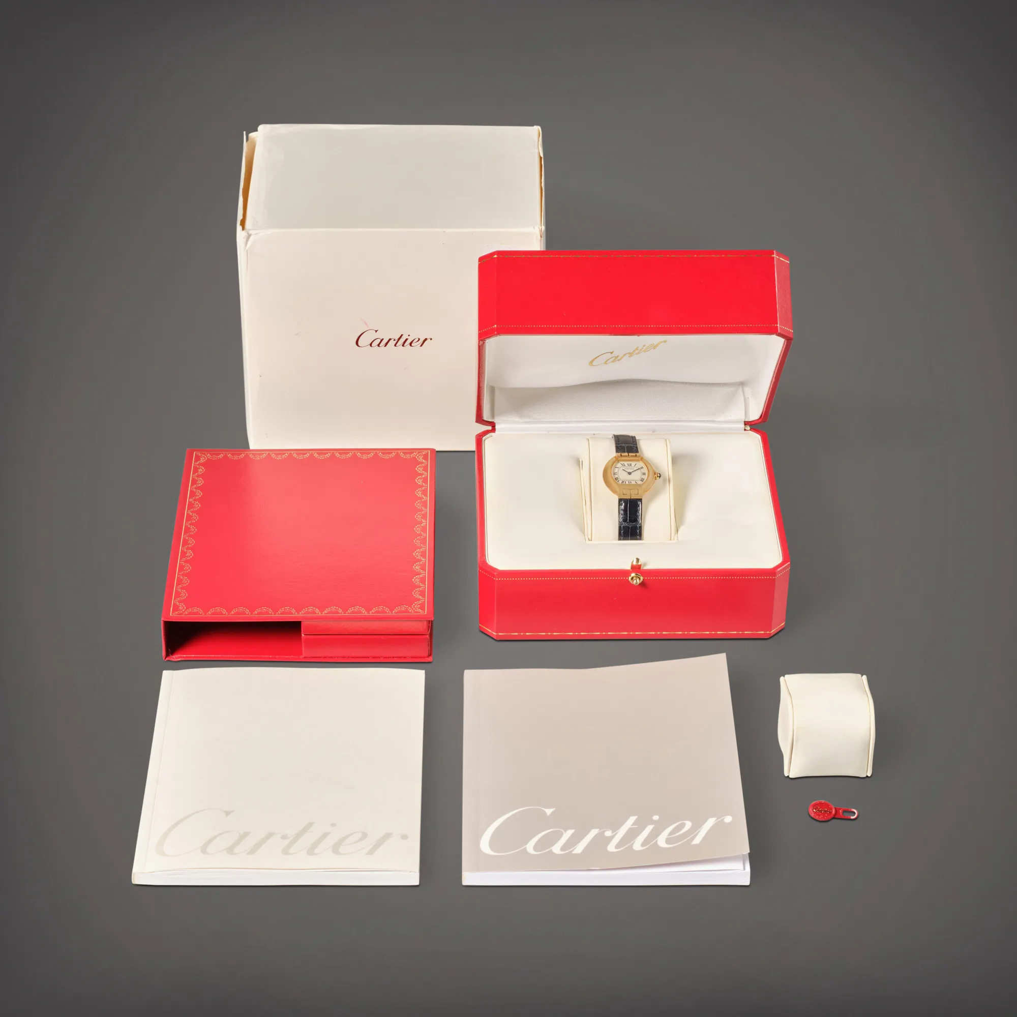 Cartier Ellipse 1480 26mm Yellow gold White 3