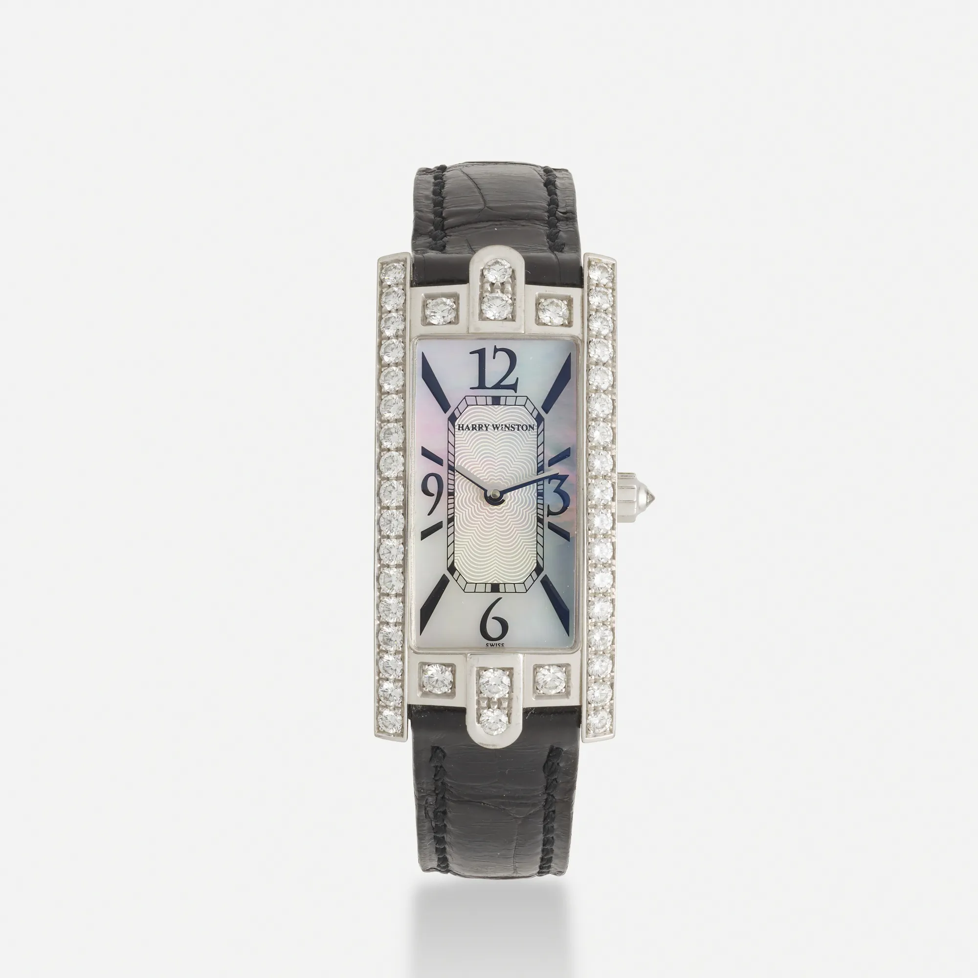 Harry Winston Avenue 330-LQW 39.5mm White gold Mother-of-pearl